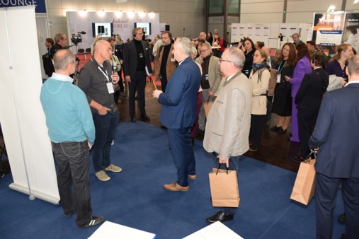 Denkmalmesse 2024 Denkmalnetz Sachsen, Gespräche, Foto: Andreas Krause