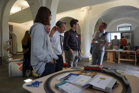 Lebendiges Netzwerk Industriekultur im Ehrenamt Tagung mit Markt der Akteure auf Schloss Krobnitz im August 2023, Foto: Dr. Petra Westphalen